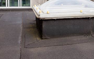 disadvantages of Coomb Hill flat roofs